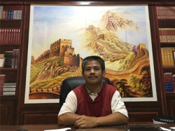 职业画师：成构      