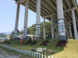 东莞长安桥墩彩绘